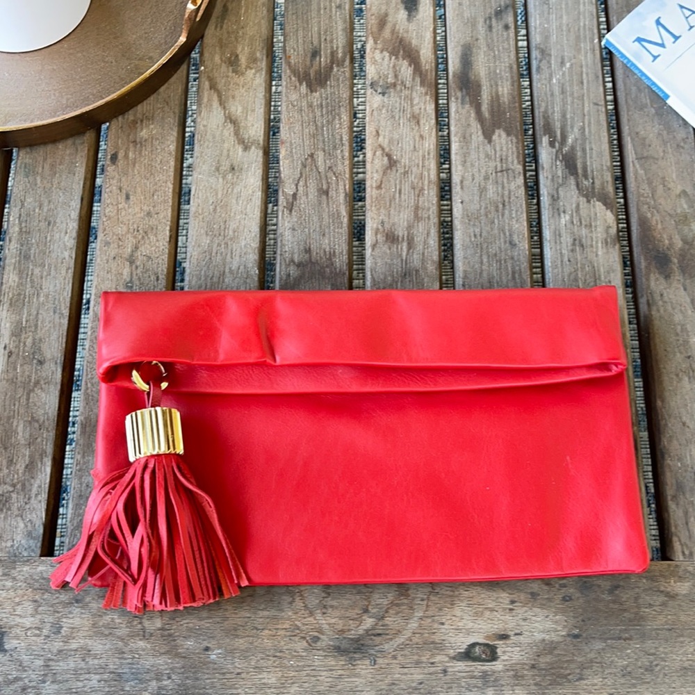India Hicks Carmen Clutch